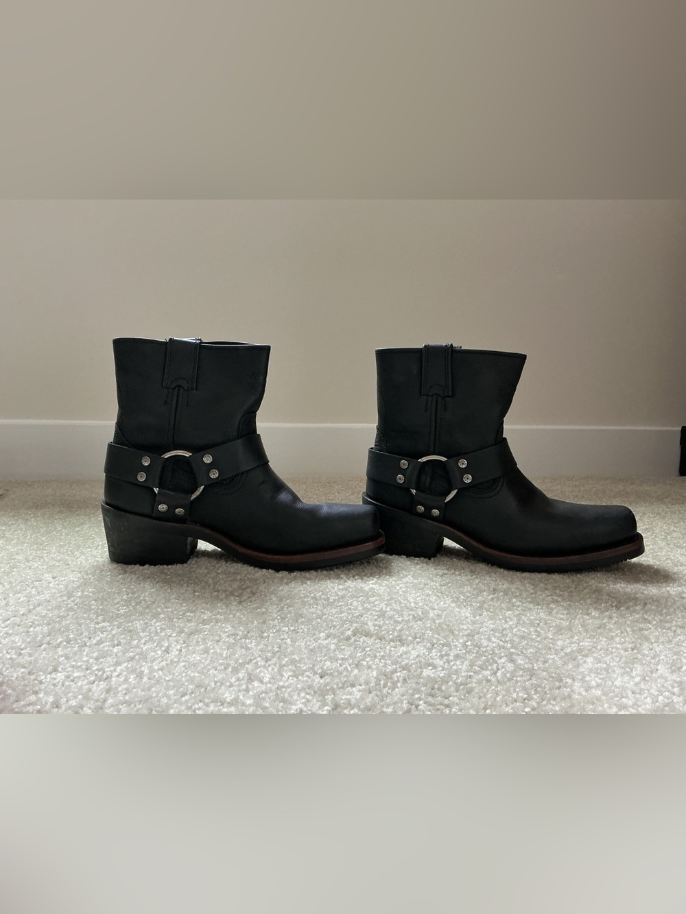 Like New black leather Harley Davidson Boots with Silver Buckle Detail - Picture 4 of 6